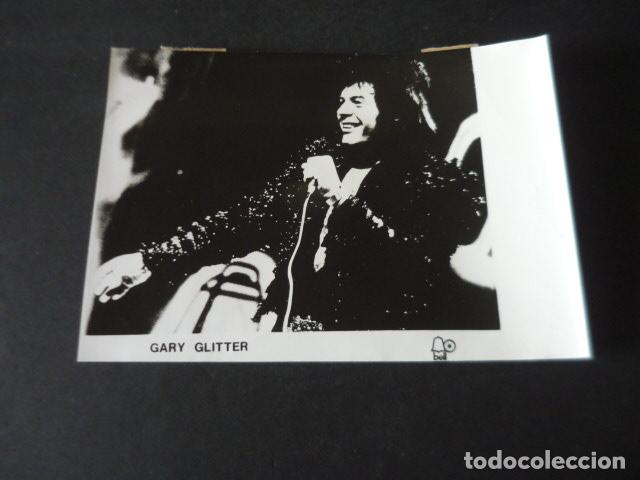 Fotos von Musikern: GARY GLITTER CANTANTE ANTIGUA FOTOGRAFIA ORIGINAL 18 X 12 CM