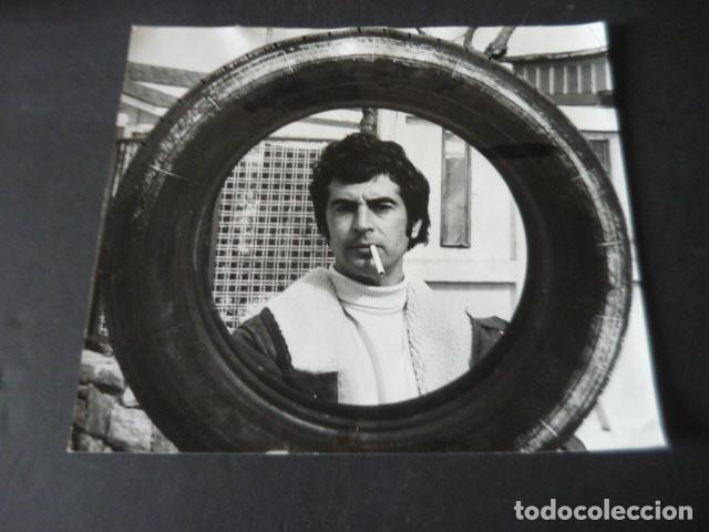 Photos of Singers: RAFA CANTANTE ANTIGUA FOTOGRAFIA ORIGINAL 18 X 21 CM