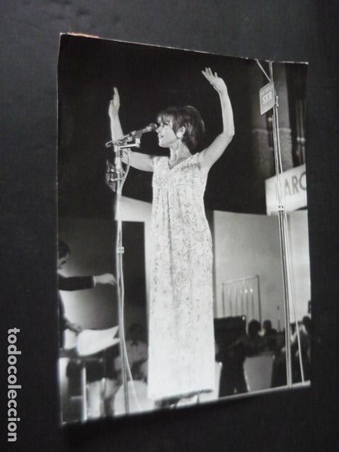 Photos of Singers: DOVA CANTANTE ANTIGUA FOTOGRAFIA ORIGINAL 18 X 24 CM