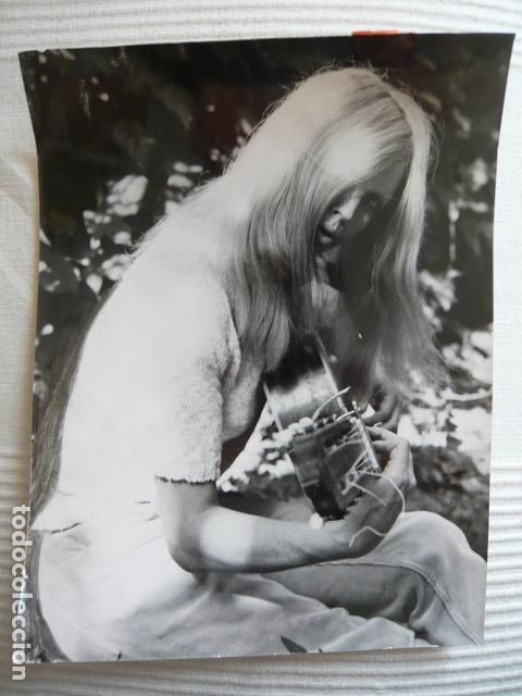 Foto di Cantanti: VALERIE CANTANTE ANTIGUA FOTOGRAFIA ORIGINAL 20 X 25 CM