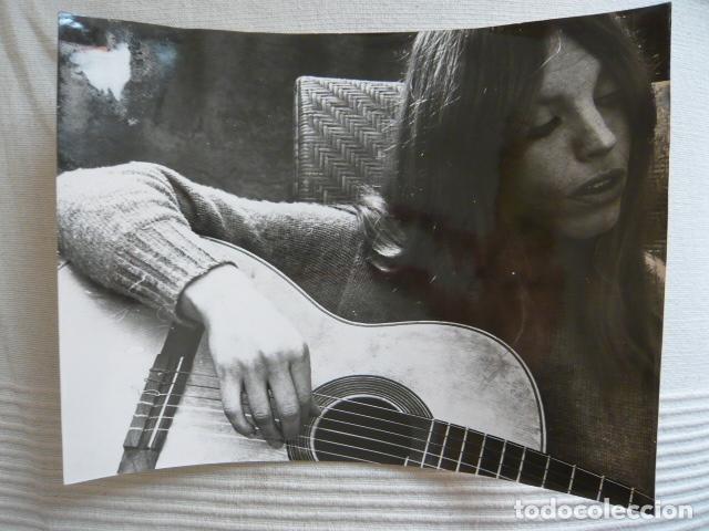 Fotos von Musikern: VALERIE CANTANTE ANTIGUA FOTOGRAFIA ORIGINAL 18 X 24 CM