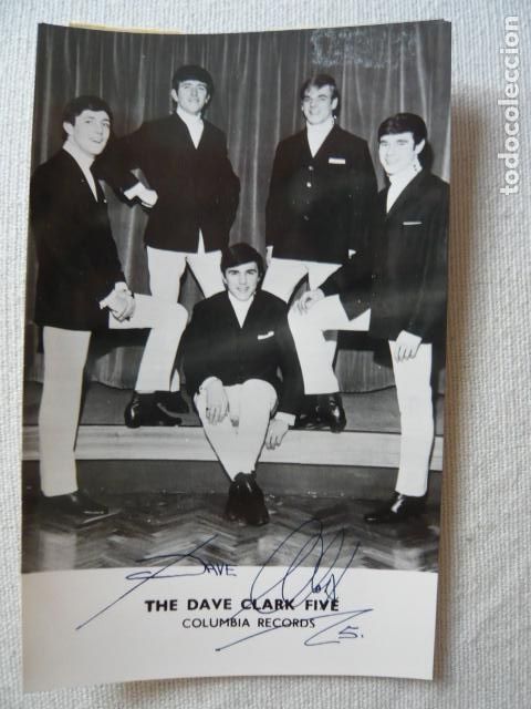 Photos of Singers: THE DAVE CLARK FIVE CONJUNTO MUSICAL ANTIGUA FOTOGRAFIA ORIGINAL 9 X 14 CM