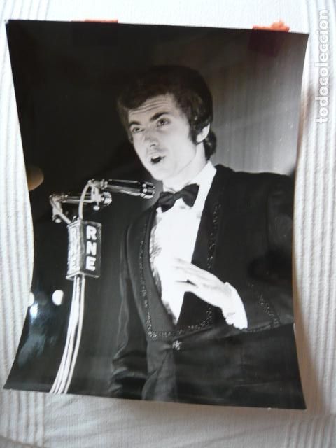 Fotos von Musikern: JACK CARMELO CANTANTE EN ARANDA DE DUERO FESTIVAL ANTIGUA FOTOGRAFIA ORIGINAL 18 X 24 CM