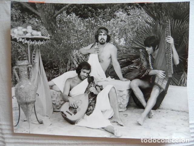 Fotos de Cantores: THE APHRODITE&acute;S CHILD CONJUNTO MUSICAL ANTIGUA FOTOGRAFIA ORIGINAL 18 X 24 CM