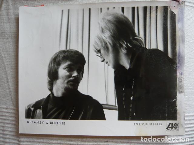 Photos of Singers: DELANEY & BONNIE CONJUNTO MUSICAL ANTIGUA FOTOGRAFIA ORIGINAL 20 X 25 CM