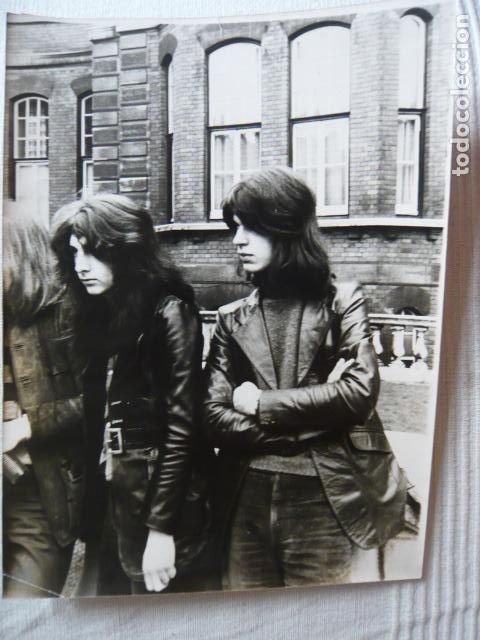Photos of Singers: STEAMHAMMER CONJUNTO MUSICAL ANTIGUA FOTOGRAFIA ORIGINAL 18 X 24 CM