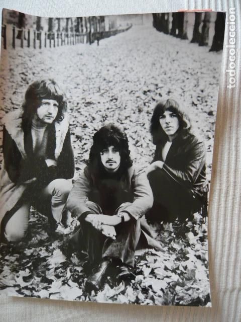 Photos of Singers: BADFINGER CONJUNTO MUSICAL ANTIGUA FOTOGRAFIA ORIGINAL 18 X 24 CM