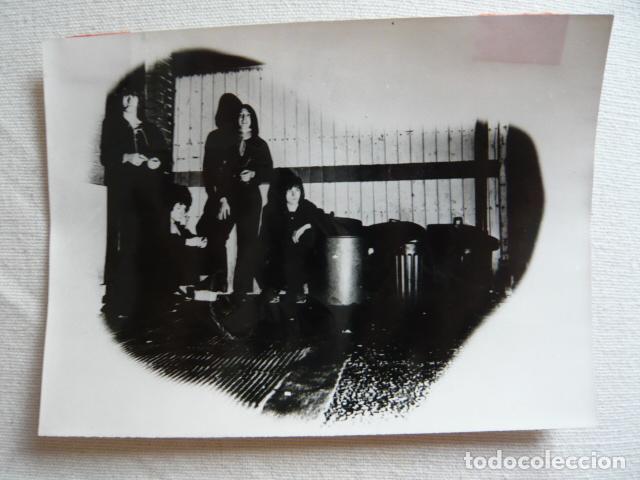 Photos of Singers: BADFINGER CONJUNTO MUSICAL ANTIGUA FOTOGRAFIA ORIGINAL 18 X 12 CM