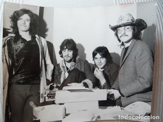 Photos of Singers: THE TRAFFIC CONJUNTO MUSICAL ANTIGUA FOTOGRAFIA ORIGINAL 20 X 25 CM