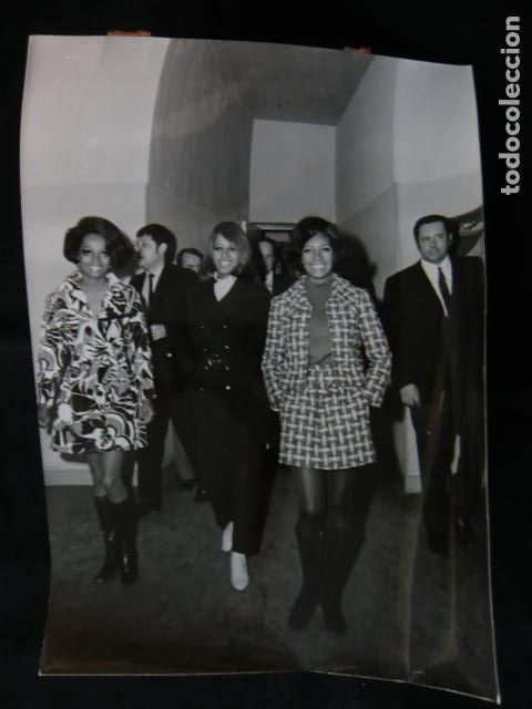 Fotos von Musikern: DIANA ROSS AND THE SUPREMES CONJUNTO MUSICAL EN MADRID ANTIGUA FOTOGRAFIA ORIGINAL 18 X 24 CM