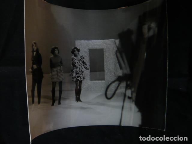 Fotos von Musikern: DIANA ROSS AND THE SUPREMES CONJUNTO MUSICAL EN MADRID ANTIGUA FOTOGRAFIA ORIGINAL 18 X 24 CM