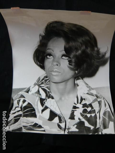 Fotos von Musikern: DIANA ROSS AND THE SUPREMES CONJUNTO MUSICAL EN MADRID ANTIGUA FOTOGRAFIA ORIGINAL 18 X 24 CM