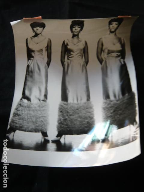 Foto di Cantanti: DIANA ROSS AND THE SUPREMES CONJUNTO MUSICAL ANTIGUA FOTOGRAFIA ORIGINAL 18 X 24 CM