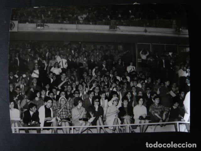 Fotos von Musikern: FESTIVAL DE LOS IDOLOS PALACIO DE LOS DEPORTES MADRID ANTIGUA FOTOGRAFIA ORIGINAL 12 X 18 CM
