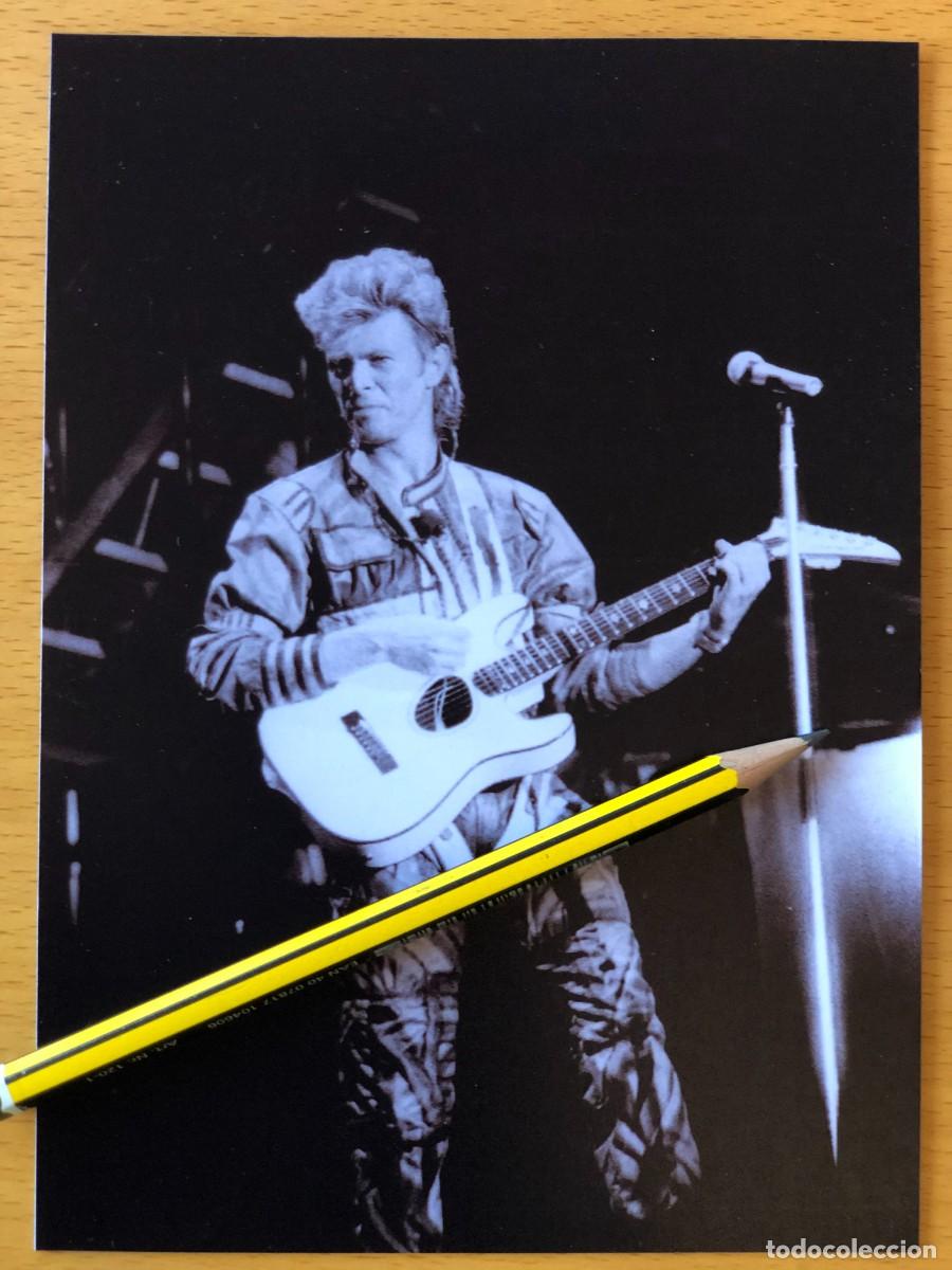 Fotos de Cantantes: David Bowie. Foto 17x13. by Flowers, con sello. Vicente Calder&oacute;n, Madrid 1987.
