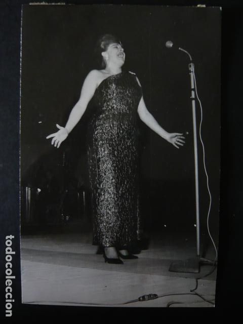 Photos of Singers: ADRIANGELA CANTANTE ANTIGUA FOTOGRAFIA ORIGINAL 12 X 17 CM
