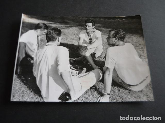 Fotos von Musikern: GILBERT BECAUD CANTANTE ANTIGUA FOTOGRAFIA ORIGINAL 13 X 18 CM