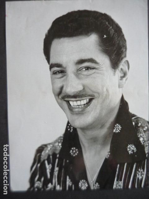 Fotos de Cantantes: MIGUEL AMADOR CANTANTE ANTIGUA FOTOGRAFIA 17 X 22 CM