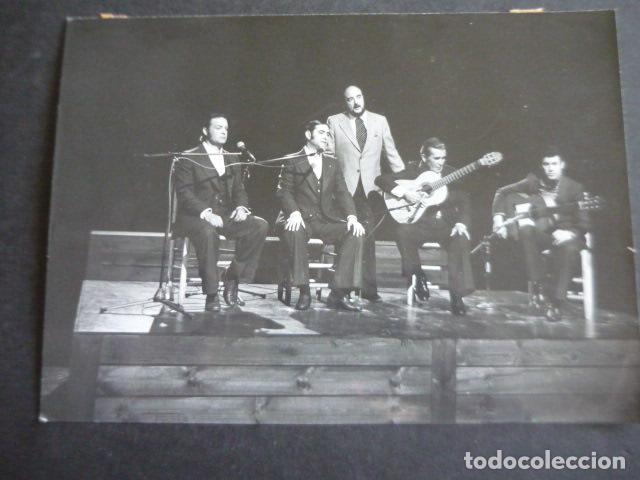 Photos of Singers: FERNANDO QUI&Ntilde;ONES CANTANTE CANTAOR FLAMENCO ANTIGUA FOTOGRAFIA 13 X 18 CM