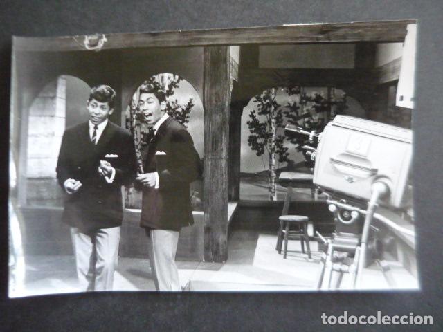 Photos of Singers: LOS BLUE DIAMONDS CONJUNTO MUSICAL ANTIGUA FOTOGRAFIA ORIGINAL 17 X 12 CM