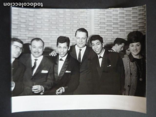 Photos of Singers: LOS BLUE DIAMONDS CONJUNTO MUSICAL EN MADRID ANTIGUA FOTOGRAFIA ORIGINAL 18 X 24 CM