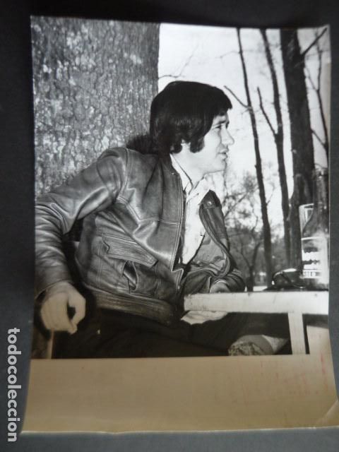 Photos of Singers: VALEN CANTANTE ANTIGUA FOTOGRAFIA ORIGINAL 18 X 24 CM