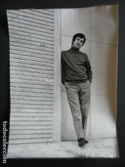 Photos of Singers: VALEN CANTANTE ANTIGUA FOTOGRAFIA ORIGINAL 18 X 24 CM
