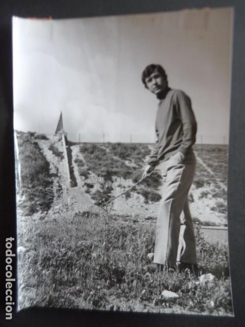 Photos of Singers: VALEN CANTANTE ANTIGUA FOTOGRAFIA ORIGINAL 18 X 24 CM