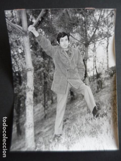 Photos of Singers: VALEN CANTANTE ANTIGUA FOTOGRAFIA ORIGINAL 18 X 24 CM