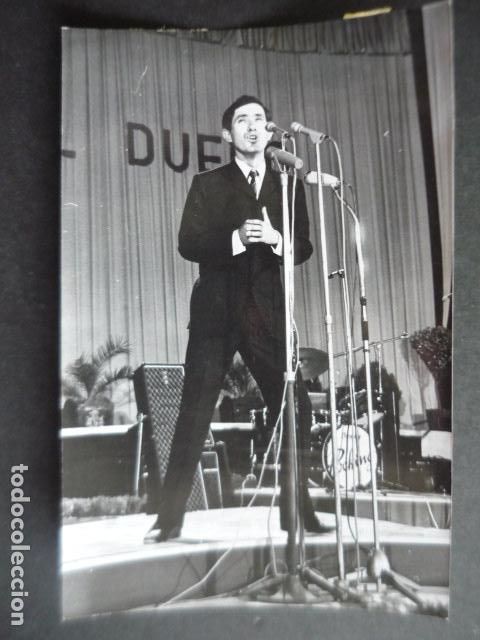 Photos of Singers: VALEN CANTANTE ANTIGUA FOTOGRAFIA ORIGINAL 18 X 17 CM