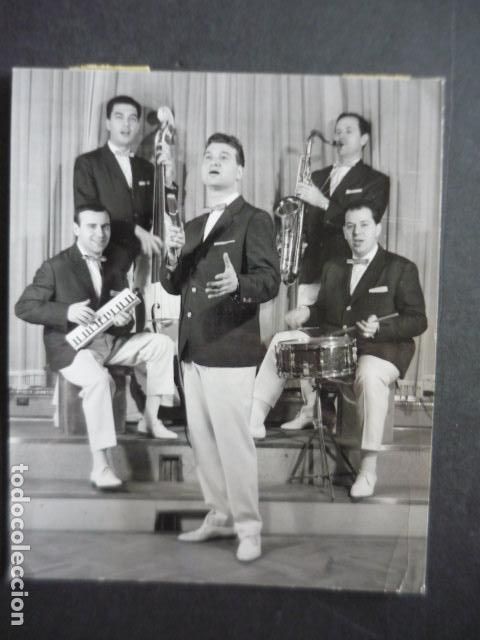 Photos of Singers: RUDY VENTURA CANTANTE ANTIGUA FOTOGRAFIA ORIGINAL 14 X 12 CM