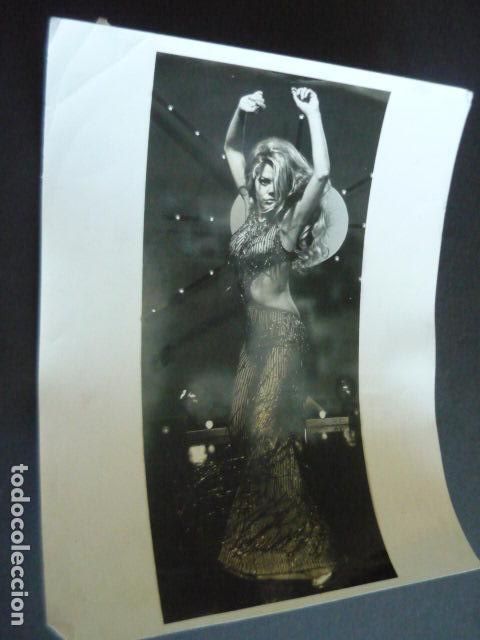 Photos of Singers: CHARO BAZZA CANTANTE ANTIGUA FOTOGRAFIA ORIGINAL 20 X 25 CM