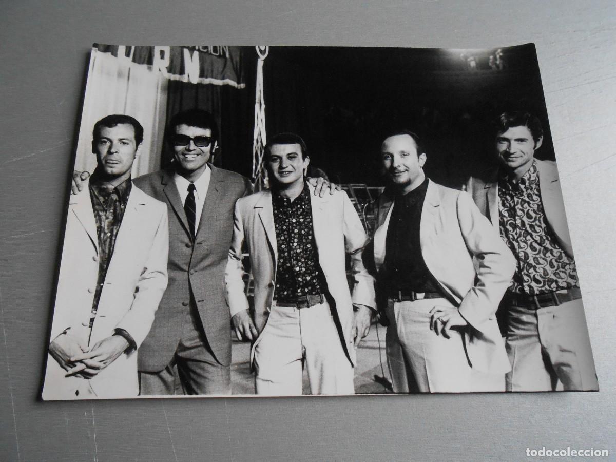 Fotos de Cantantes: FOTO de - MICHEL y Los 4 ROS - de 24 x 18 cms.
