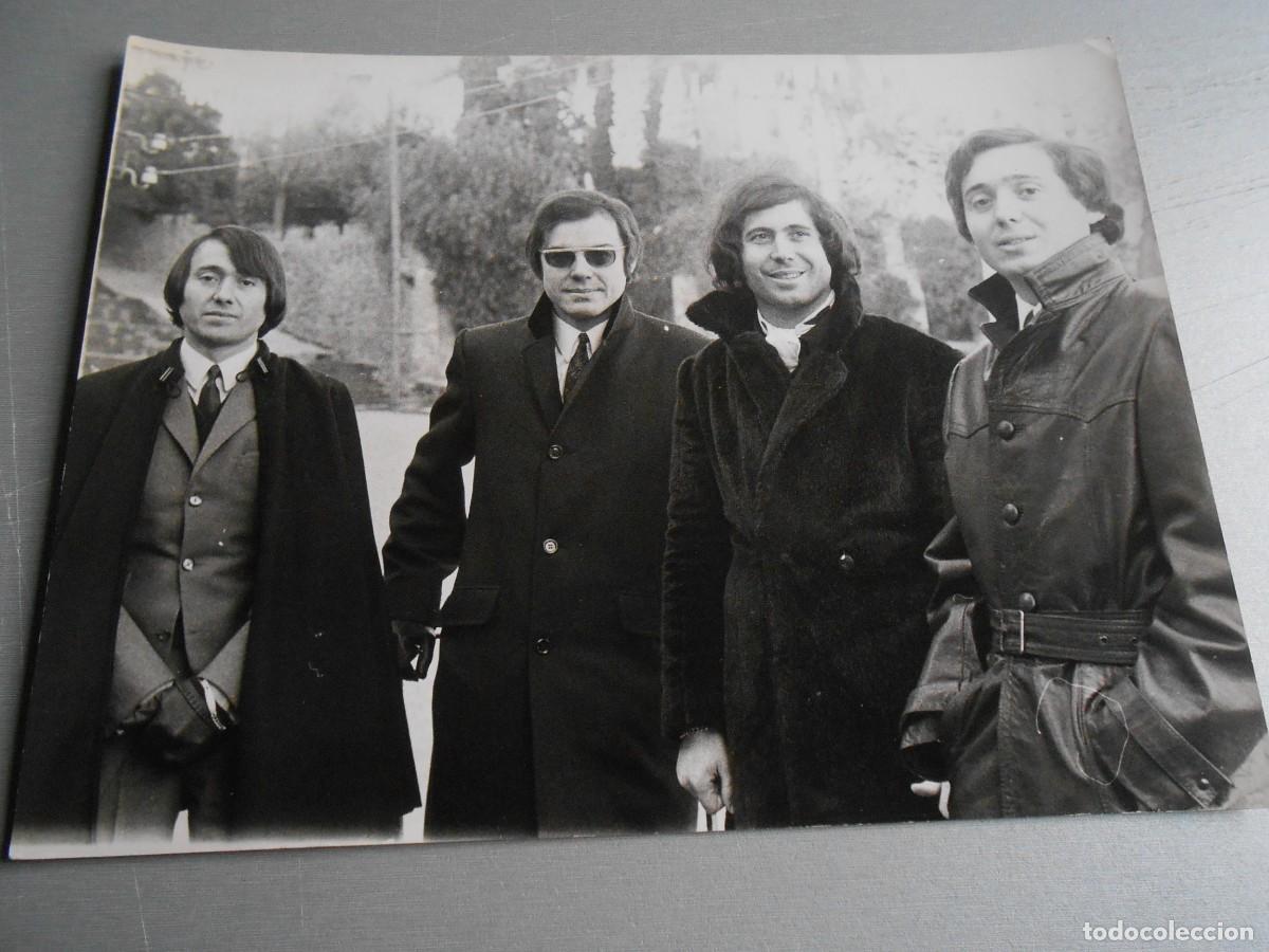 Fotos de Cantantes: FOTO de - LOS ALBAS - de 24 x 18 cms.
