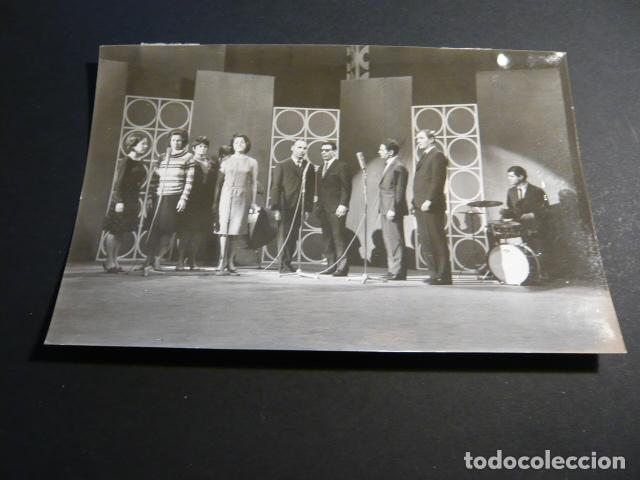 Photos of Singers: THE SWINGLE SINGERS ANTIGUA FOTOGRAFIA ORIGINAL 1965 13 X 18 CM