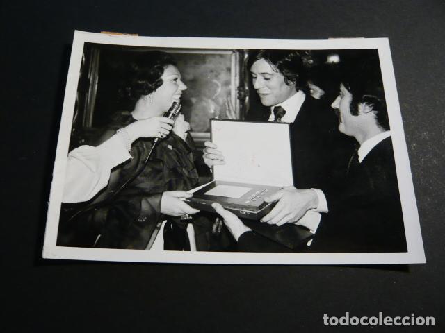 Photos of Singers: CARMEN MORELL CANTANTE ANTIGUA FOTOGRAFIA ORIGINAL 1975 9,5 X 13 CM