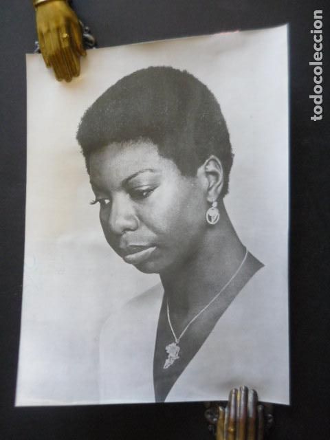 Photos of Singers: NINA SIMONE CANTANTE JAZZ ANTIGUA FOTOGRAFIA ORIGINAL 18 X 24 CM