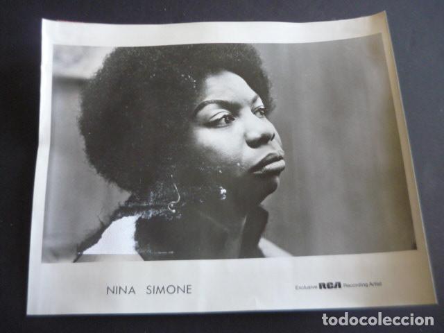 Photos of Singers: NINA SIMONE CANTANTE JAZZ ANTIGUA FOTOGRAFIA ORIGINAL 20 X 25 CM