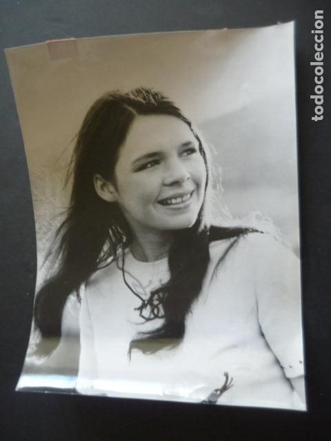 Photos of Singers: DANA CANTANTE ANTIGUA FOTOGRAFIA ORIGINAL 18 X 24 CM