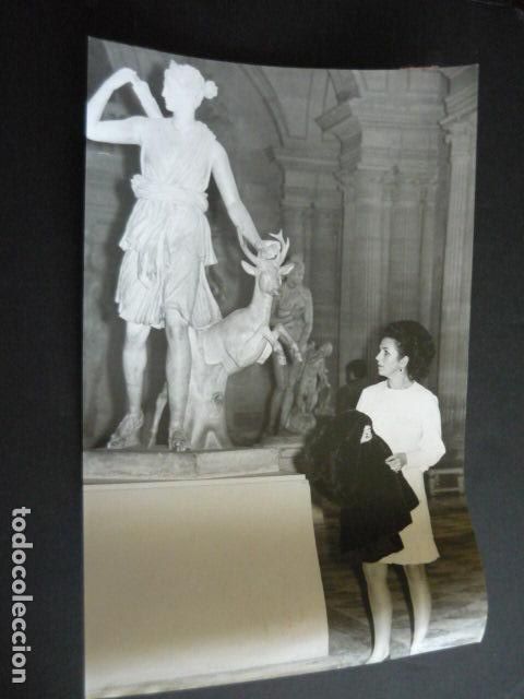 Fotos de Cantantes: GALINA VICHNESKAIA ANTIGUA FOTOGRAFIA ORIGINAL 20 X 30 CM