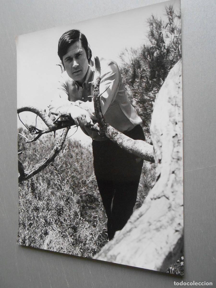 Fotos de Cantantes: FOTO de - TONY BERNAN -, de 18 x 24 cms.