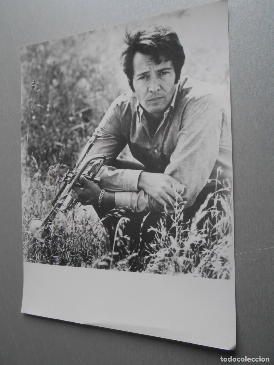 Fotos de Cantantes: FOTO de - HERB ALPERT -, de 18 x 24 cms.