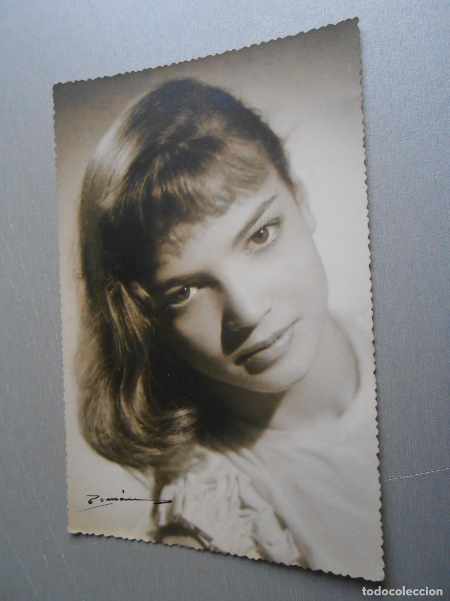 Fotos de Cantantes: FOTO de - BETINA -, de 11,5 x 17,5 cms.