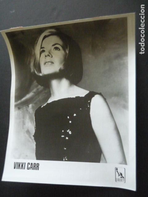 Fotos de Cantores: VIKKI CARR CANTANTE ANTIGUA FOTOGRAFIA ORIGINAL 24 X 18 CM