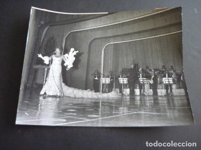 Fotos de Cantantes: BERITH BOHM CANTANTE ANTIGUA FOTOGRAFIA ORIGINAL 18 X 24 CM