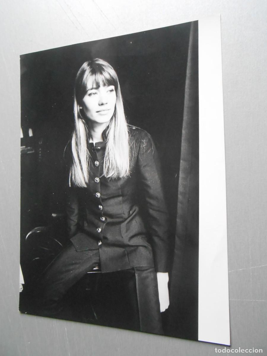 Fotos de Cantantes: FOTO de - FRAN&Ccedil;OISE HARDY -, de 18 x 24 cms.