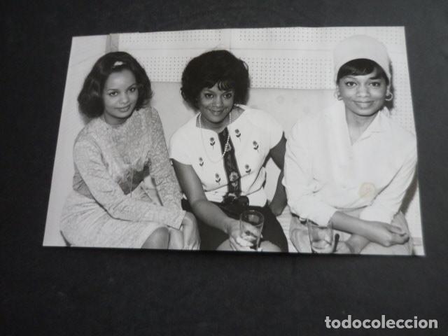Photos de Chanteurs et Chanteuses: HERMANAS BENITEZ CANTANTES ANTIGUA FOTOGRAFIA ORIGINAL 12 X 18 CM