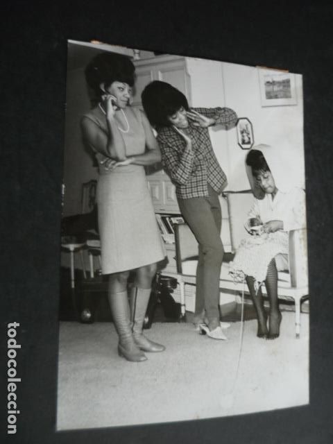 Photos de Chanteurs et Chanteuses: HERMANAS BENITEZ CANTANTES ANTIGUA FOTOGRAFIA ORIGINAL 12 X 18 CM
