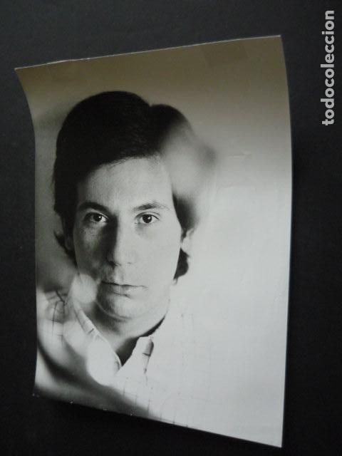 Photos de Chanteurs et Chanteuses: CARLOS ANTON CANTANTE ANTIGUA FOTOGRAFIA ORIGINAL 24 X 18 CM