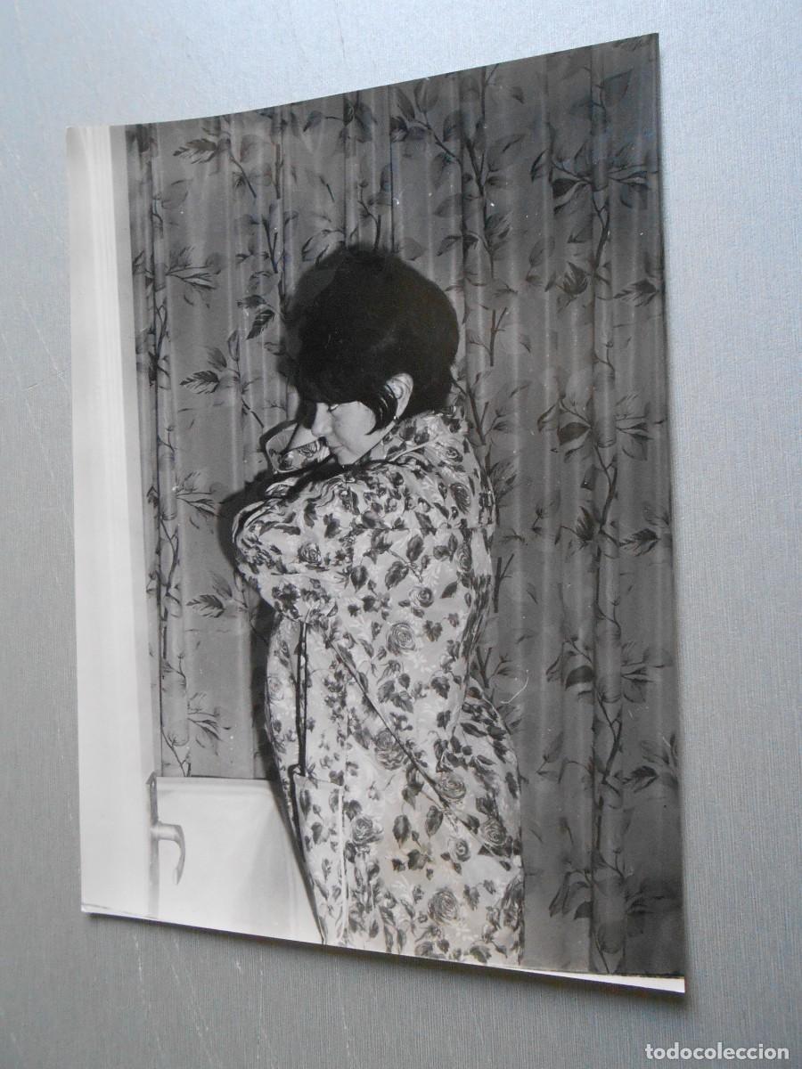 Fotos de Cantantes: FOTO de - GELU - de 13 x 18 cms